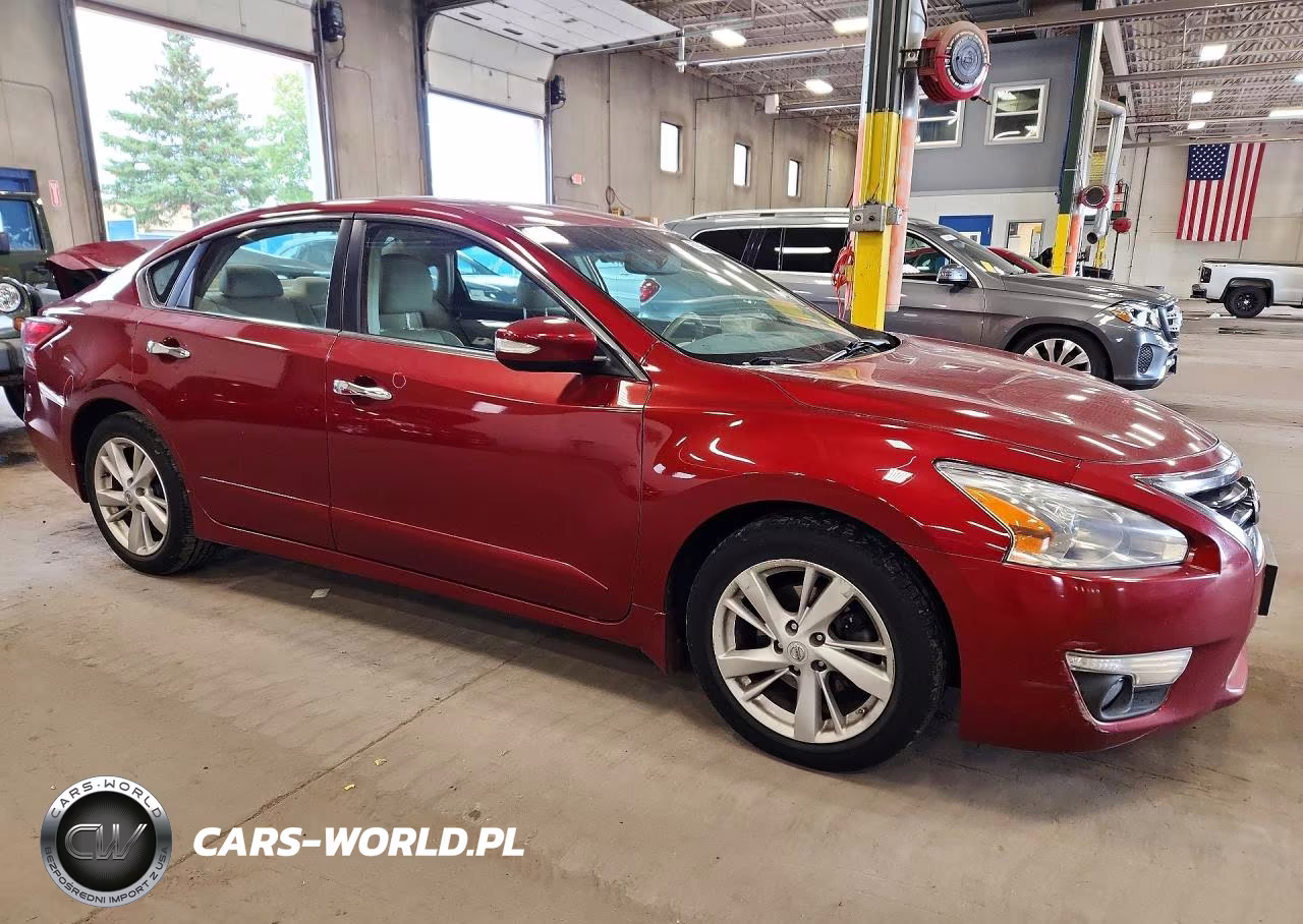 2013 Nissan Altima 2.5 VIN:1N4AL3AP7DN573260 - 4