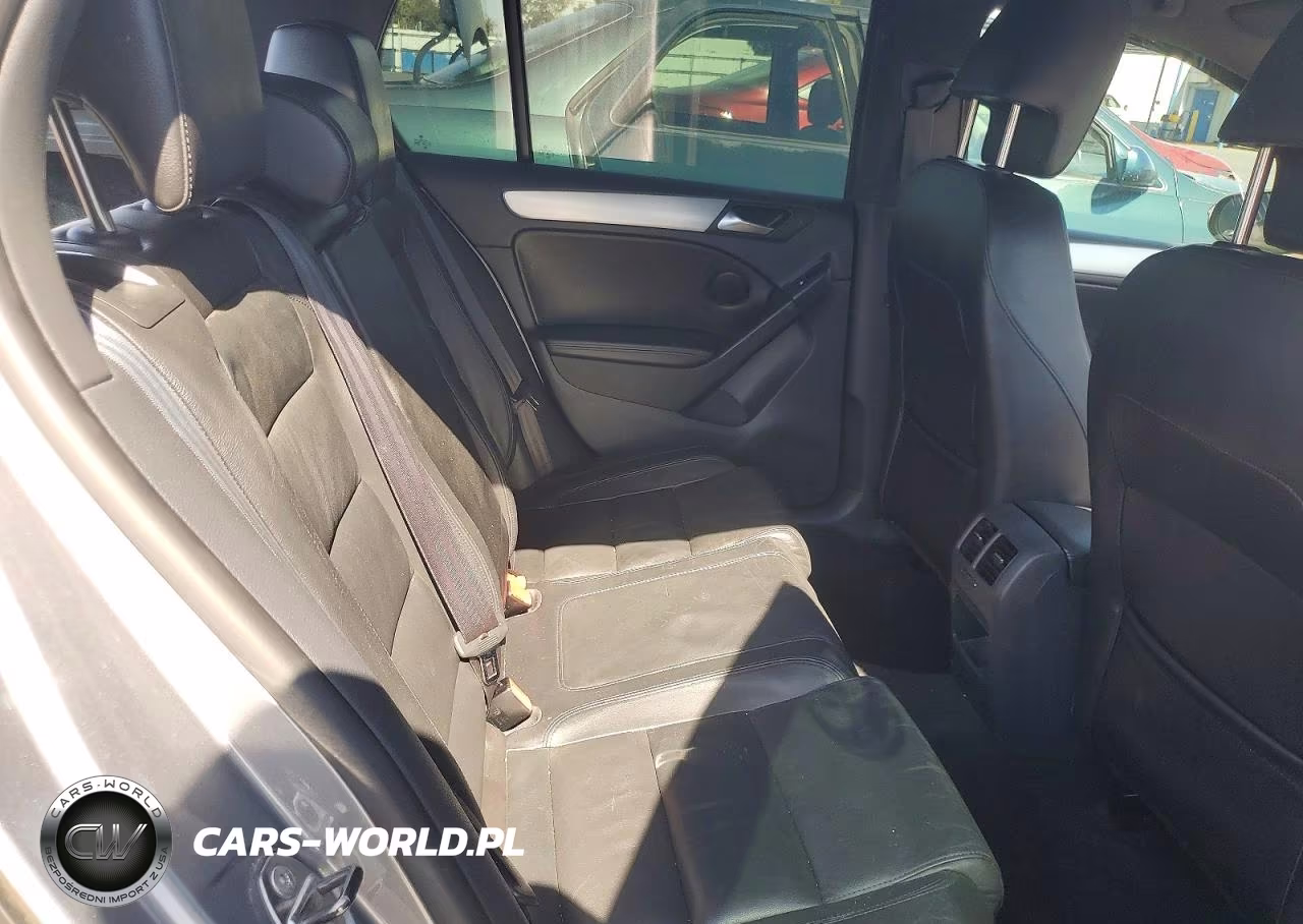 2012 Volkswagen Gti VIN:WVWHD7AJ3CW199599 - 10
