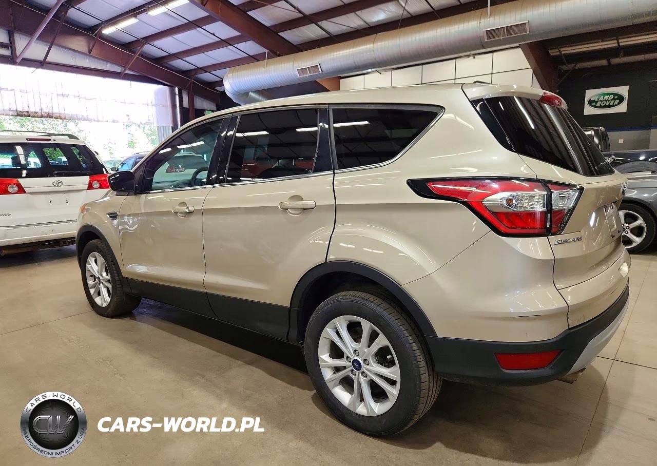 2017 Ford Escape Se VIN:1FMCU9GD2HUD23738 - 2