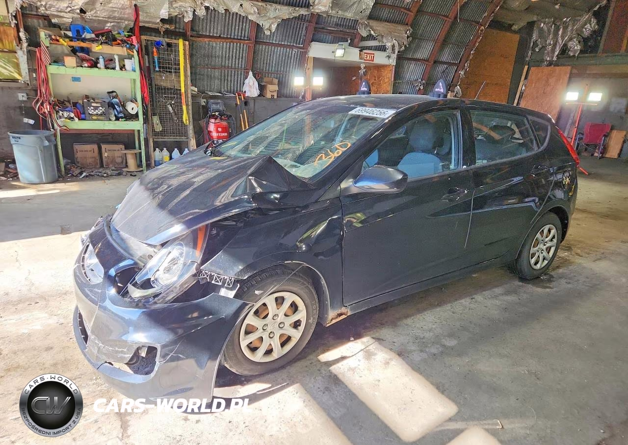 2012 Hyundai Accent Gs
