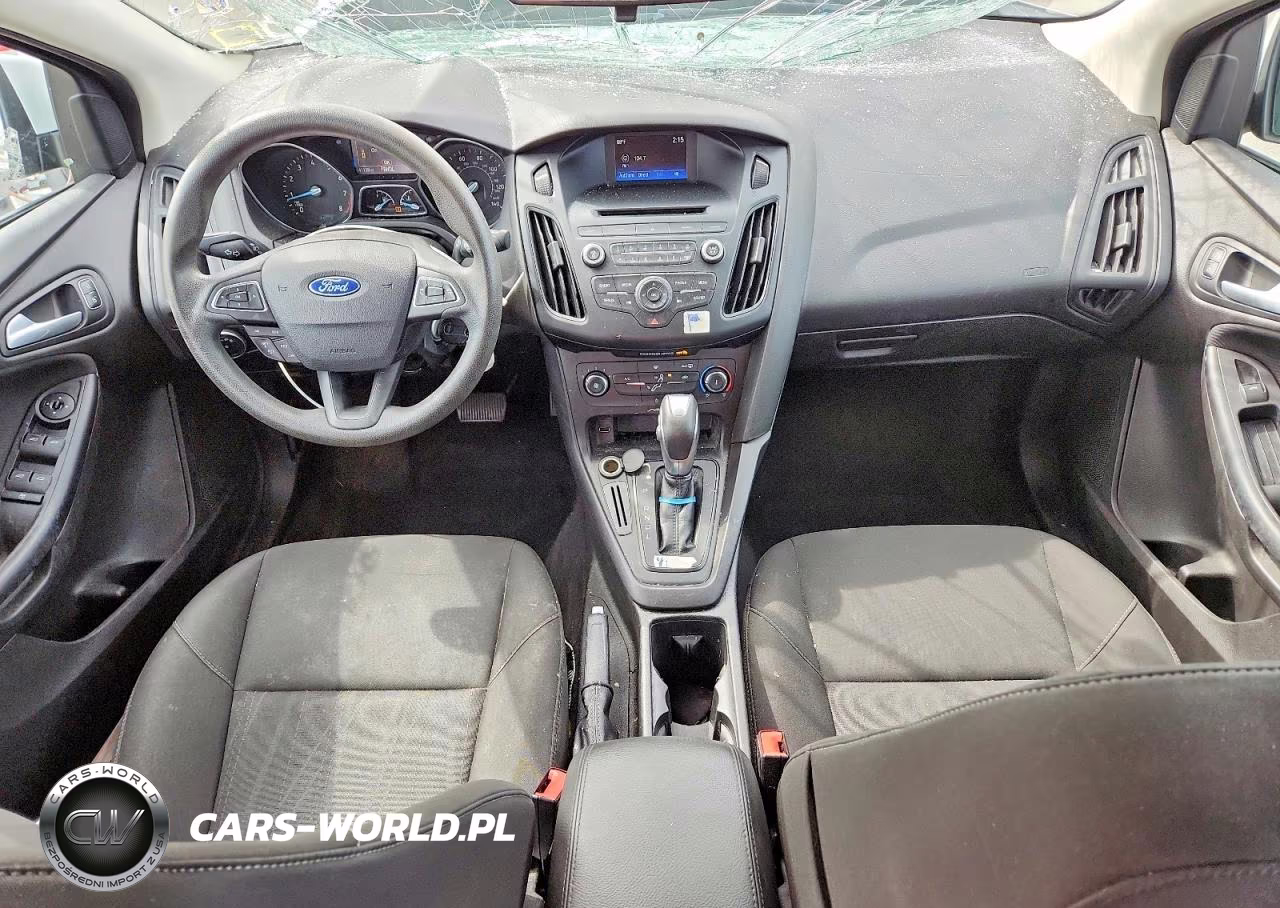 2016 Ford Focus Se VIN:1FADP3F20GL215142 - 8