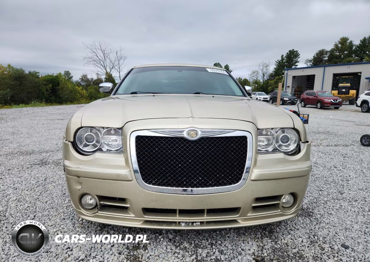 2010 Chrysler 300C VIN:2C3CA6CT3AH155565 - 5