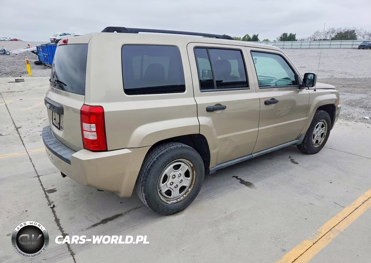 2010 Jeep Patriot Sport VIN:1J4NT1GB2AD641360 - 3