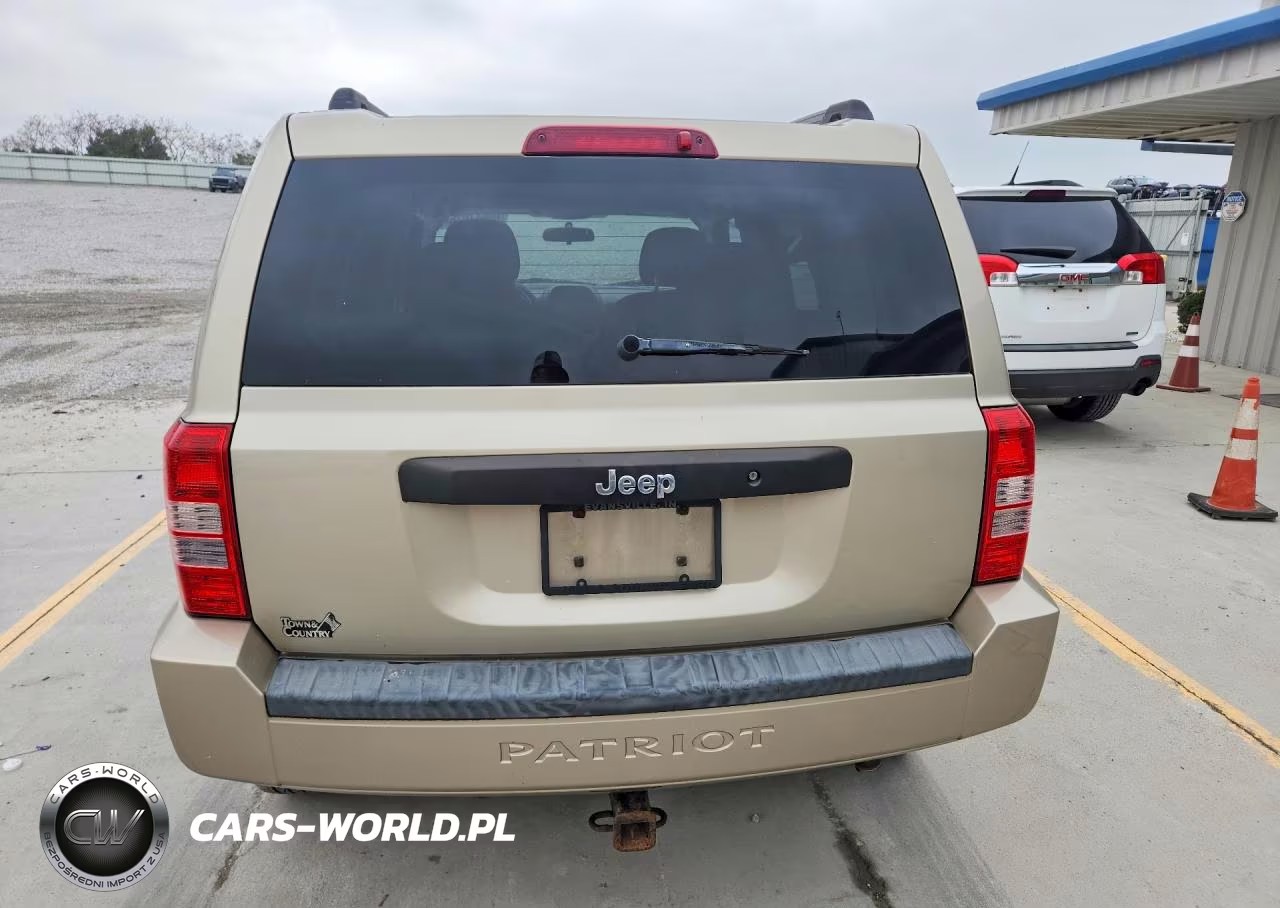2010 Jeep Patriot Sport VIN:1J4NT1GB2AD641360 - 6