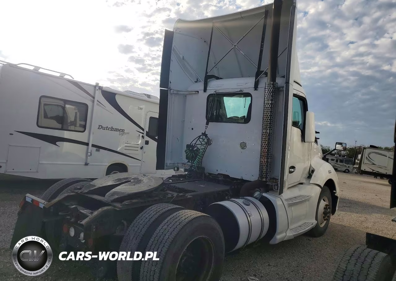 2015 Kenworth T680 Semi Truck VIN:1XKYA48X4FJ462416 - 3