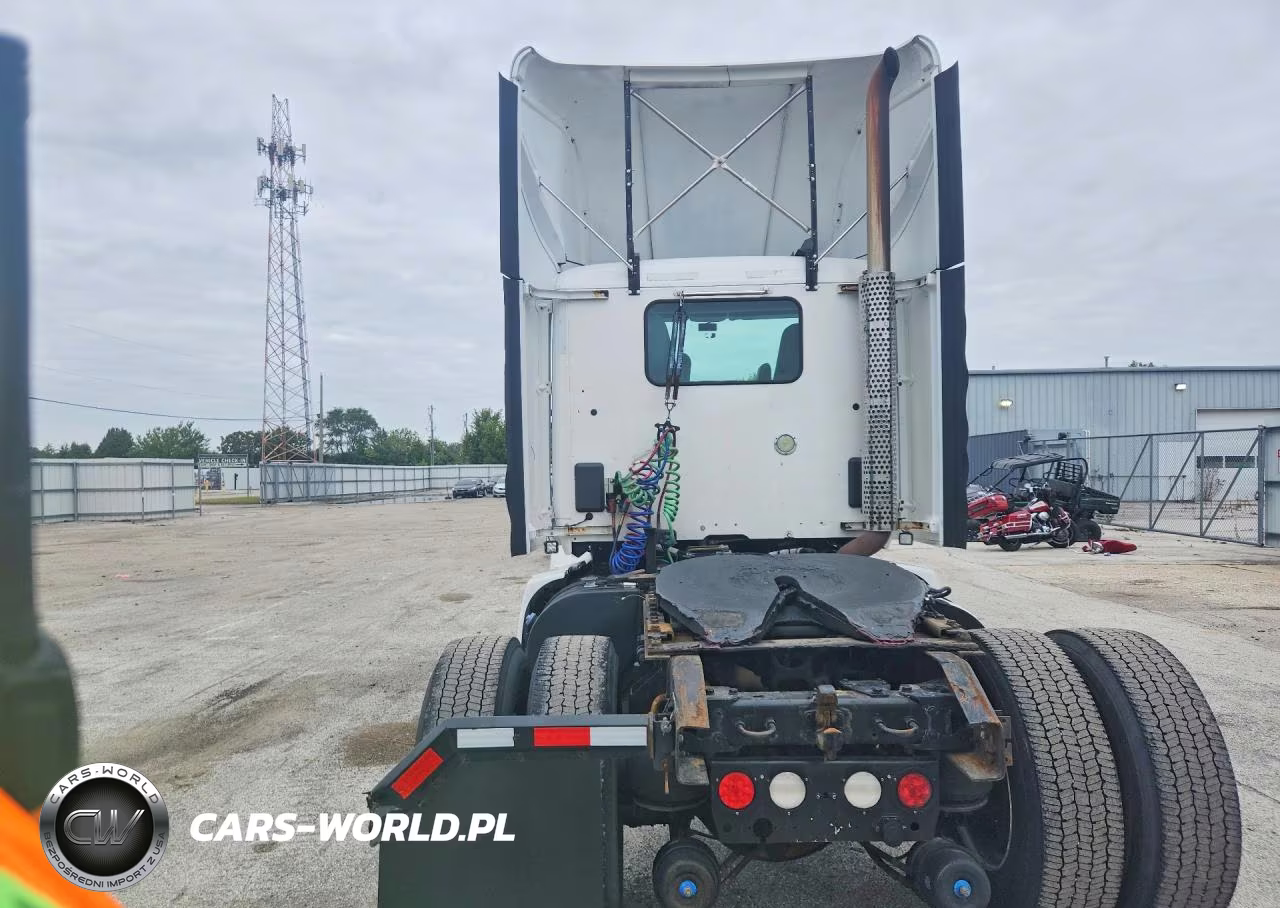 2015 Kenworth T680 Semi Truck VIN:1XKYA48X4FJ462416 - 6