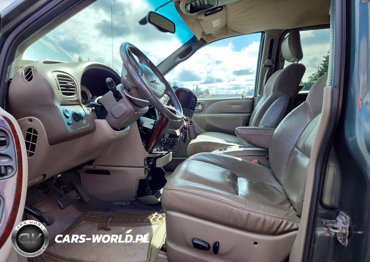 2001 Chrysler Town & Country Limited VIN:2C8GP64L11R407249 - 7