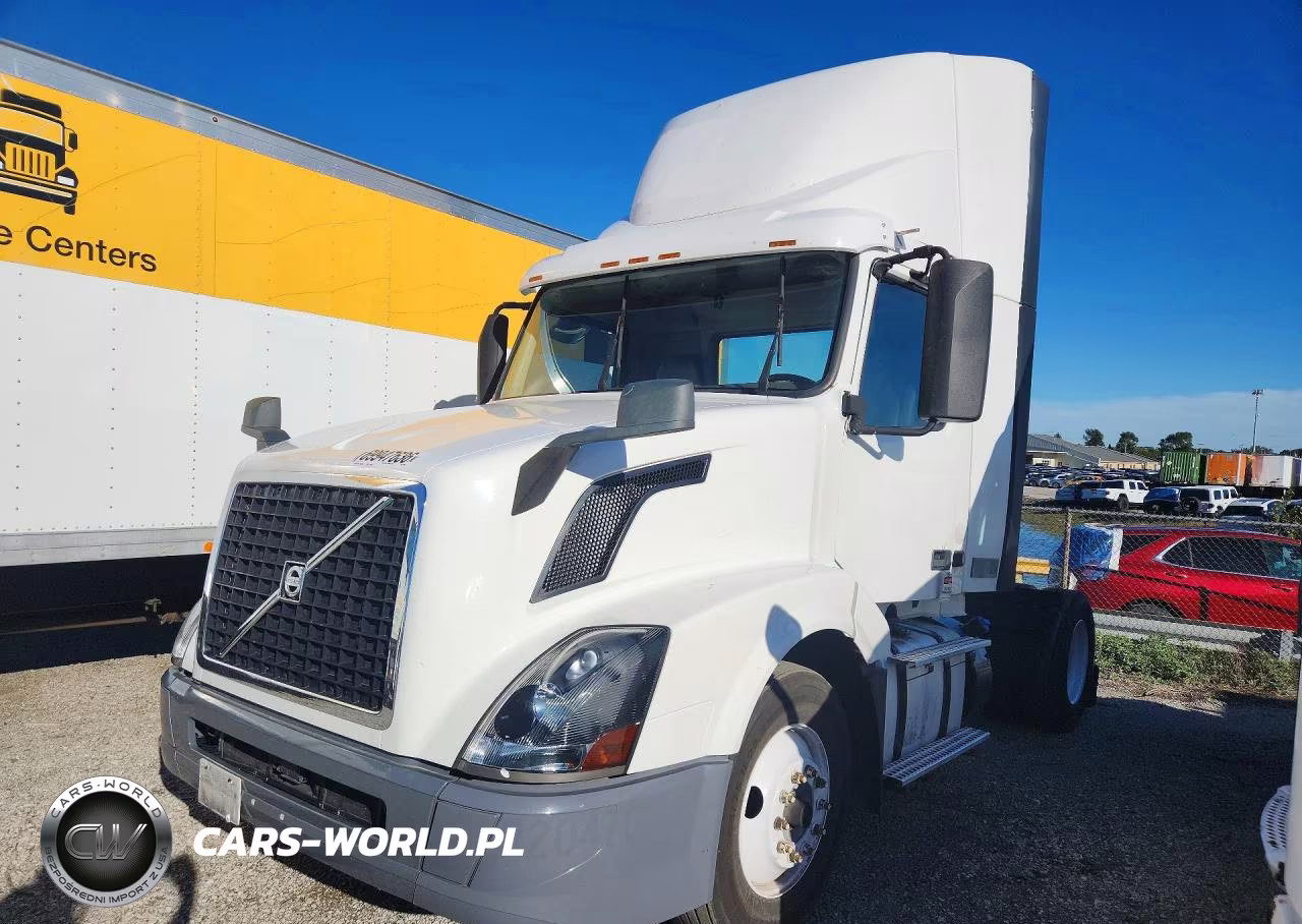 2018 Volvo Vnl Semi Truck VIN:4V4N39TG1JN892617 - 1