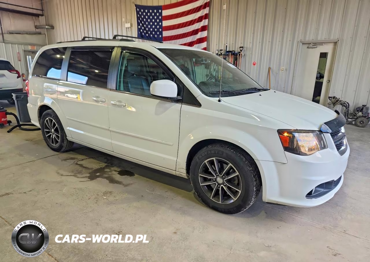 2017 Dodge Grand Caravan Sxt VIN:2C4RDGCG1HR696317 - 4