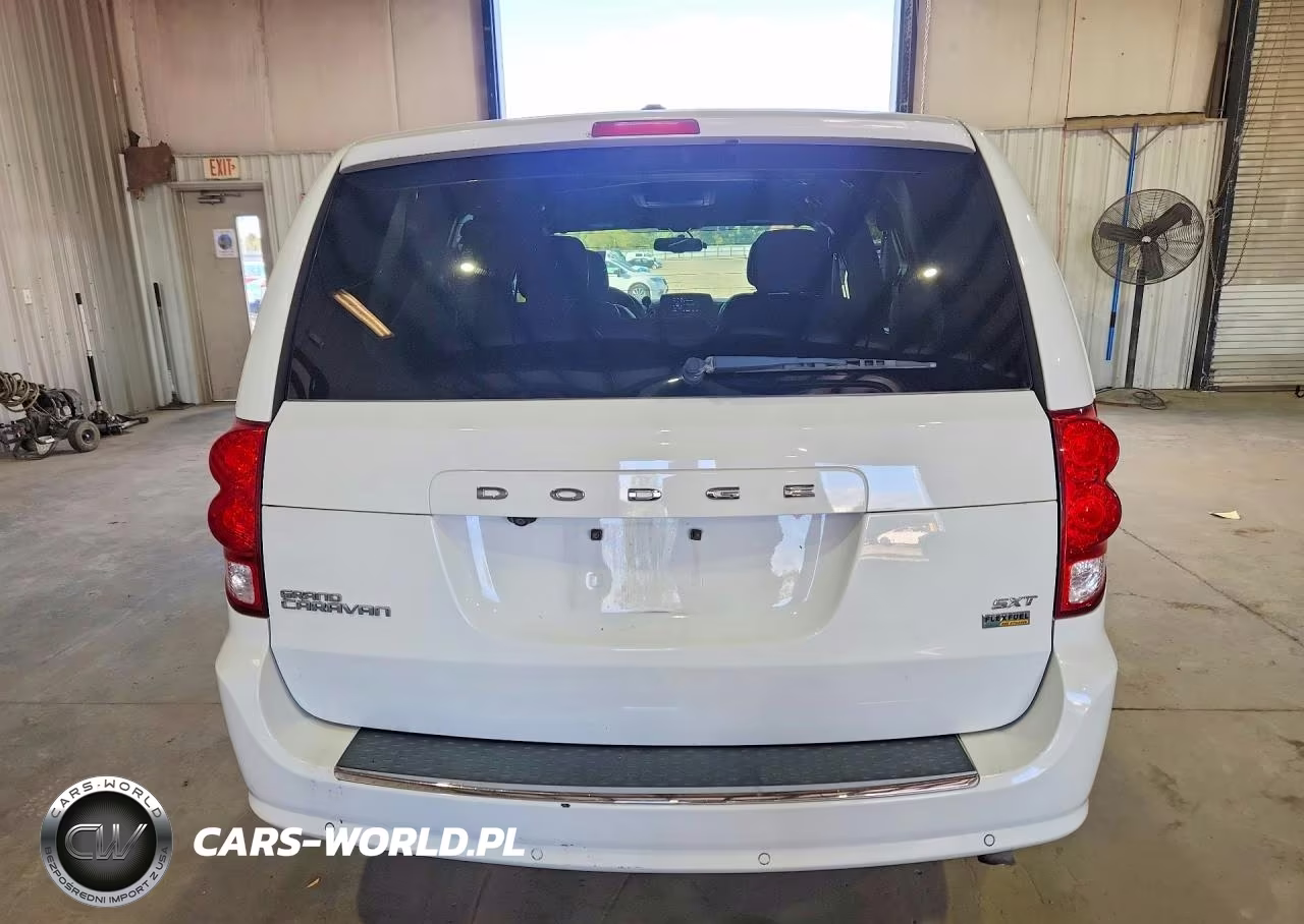 2017 Dodge Grand Caravan Sxt VIN:2C4RDGCG1HR696317 - 6
