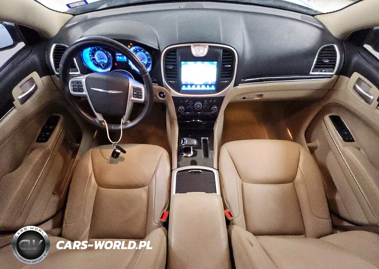 2013 Chrysler 300 VIN:2C3CCAAG9DH723051 - 8