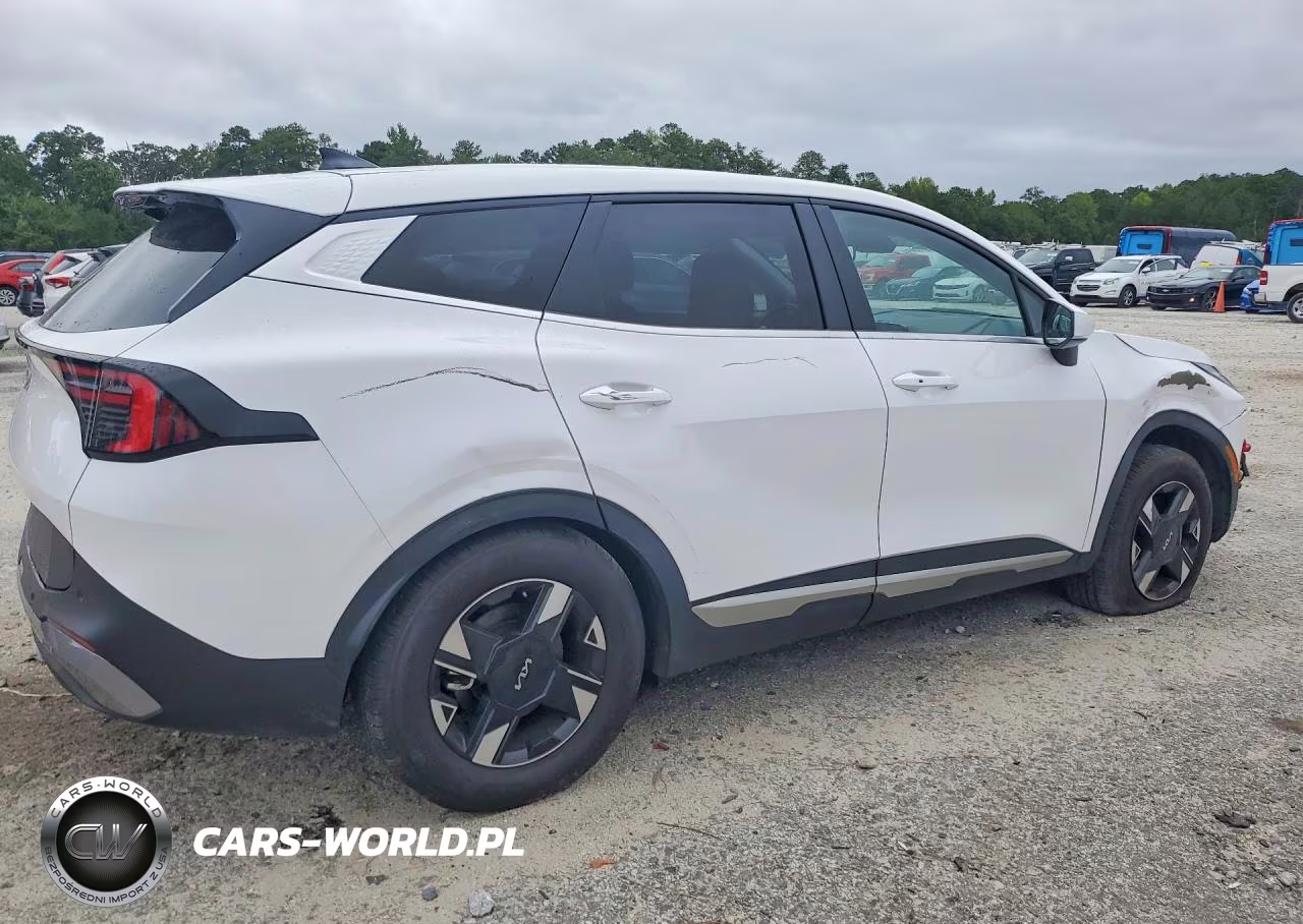 2026 Kia Sportage Lx VIN:5XYK23DF8TG378889 - 3