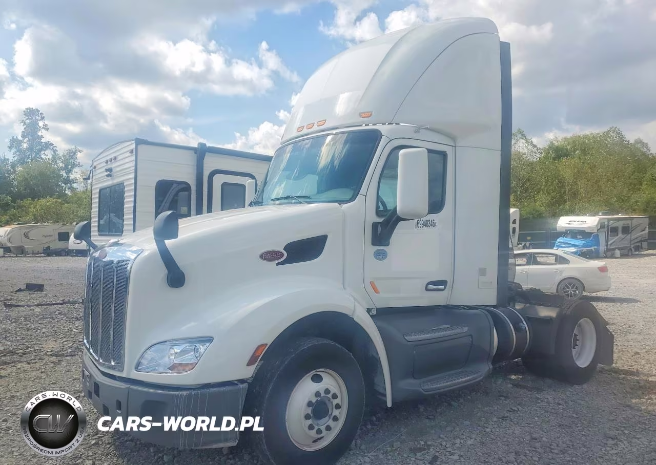 2018 Peterbilt 579 Semi Truck – zdjęcie 1 z 13