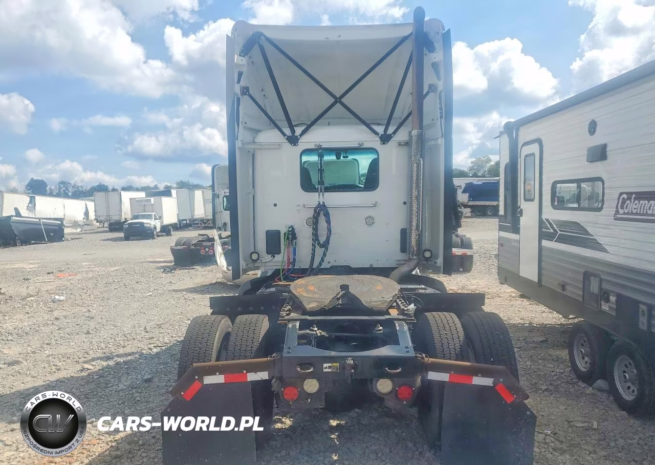 2018 Peterbilt 579 Semi Truck VIN:1XPBA48X1JD478404 - 6