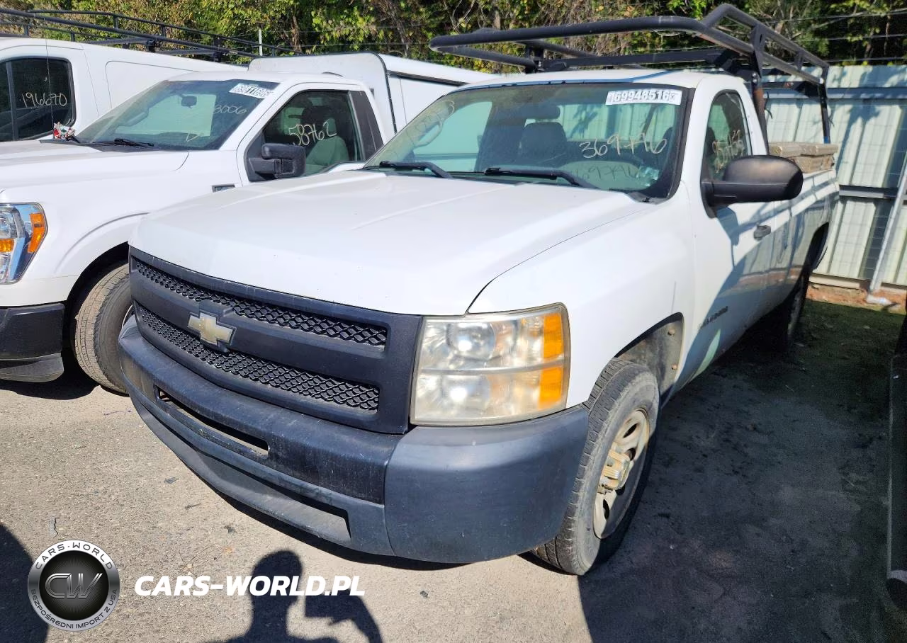 2011 Chevrolet Silverado C1500 VIN:1GCNCPEA5BZ369796 - 1
