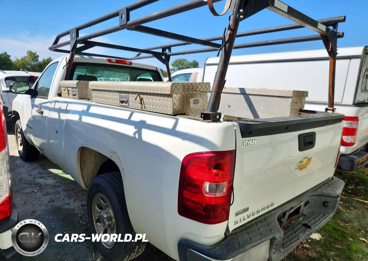 2011 Chevrolet Silverado C1500 VIN:1GCNCPEA5BZ369796 - 2