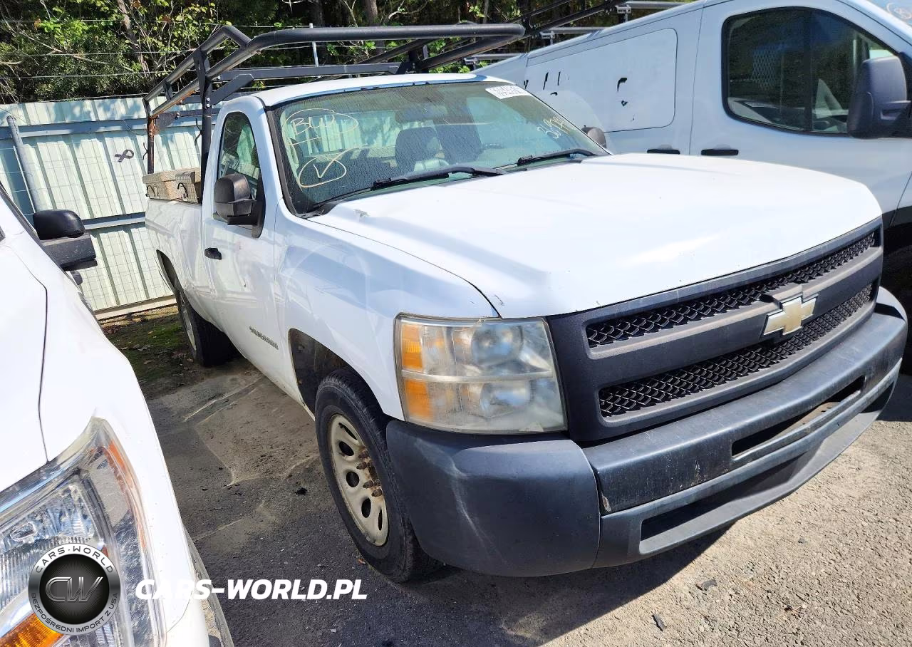 2011 Chevrolet Silverado C1500 VIN:1GCNCPEA5BZ369796 - 4