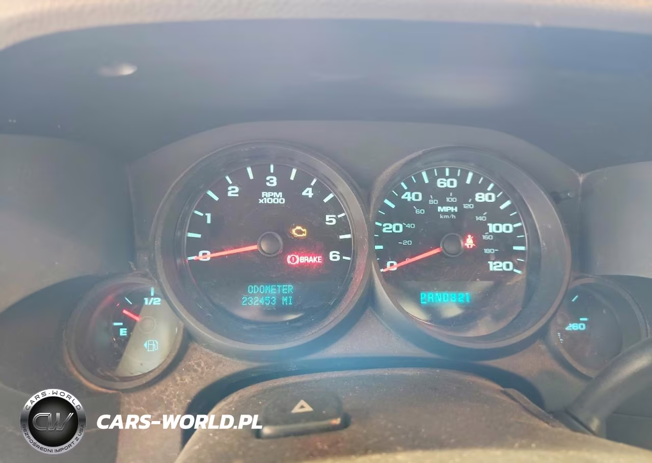 2011 Chevrolet Silverado C1500 VIN:1GCNCPEA5BZ369796 - 9