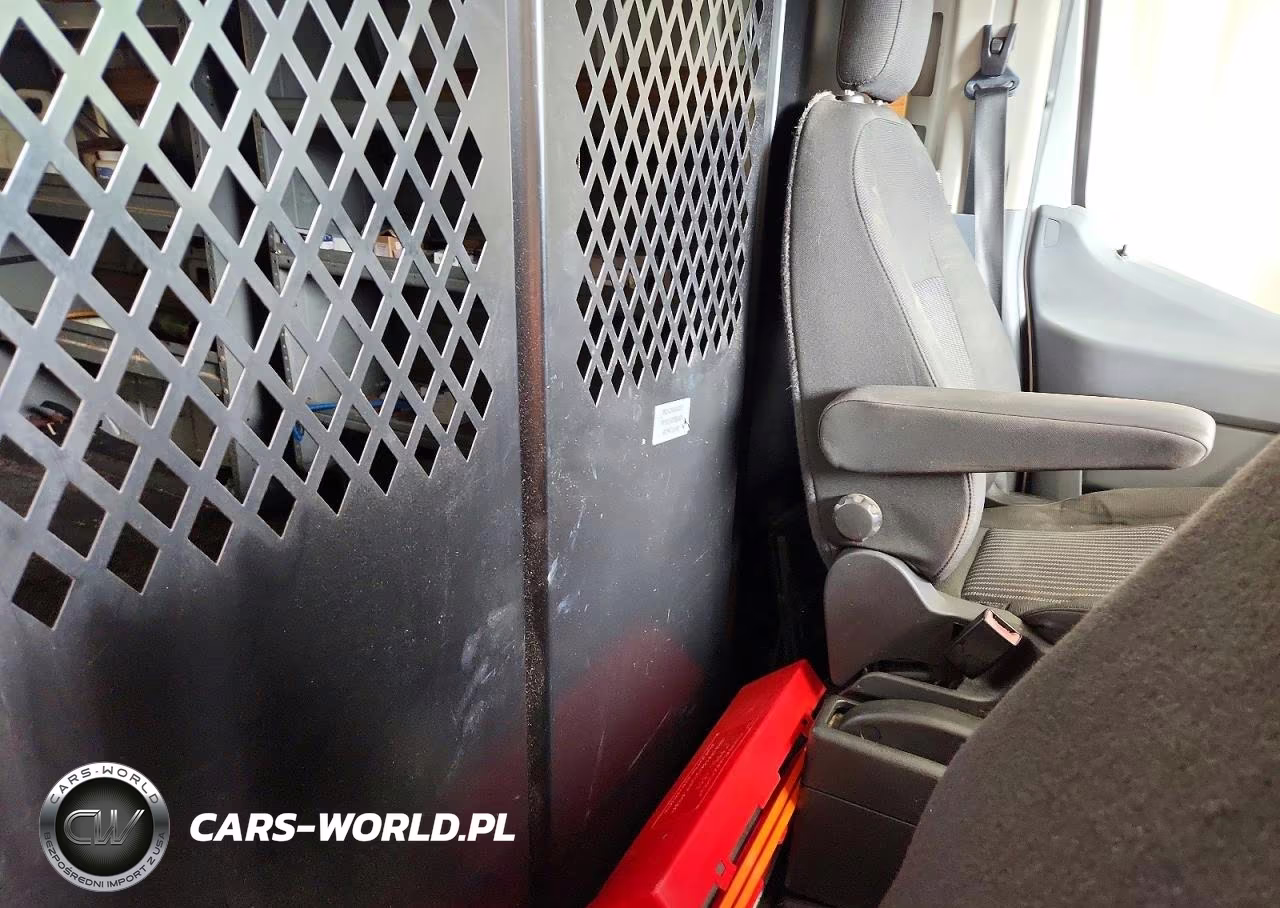 2019 Ford Transit T-250 VIN:1FTYR1YM1KKA50984 - 11