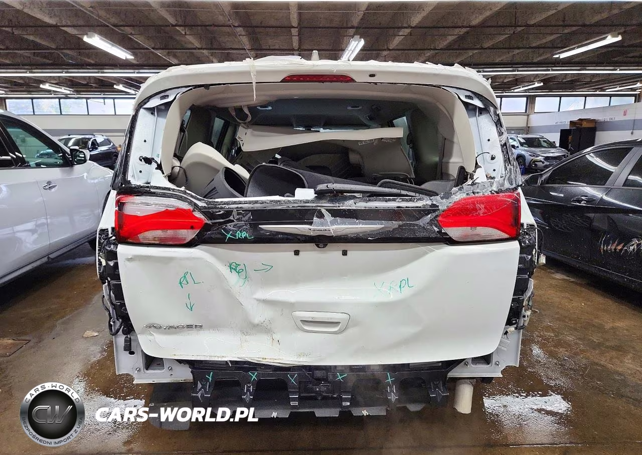 2023 Chrysler Voyager Lx VIN:2C4RC1CG4PR623652 - 6