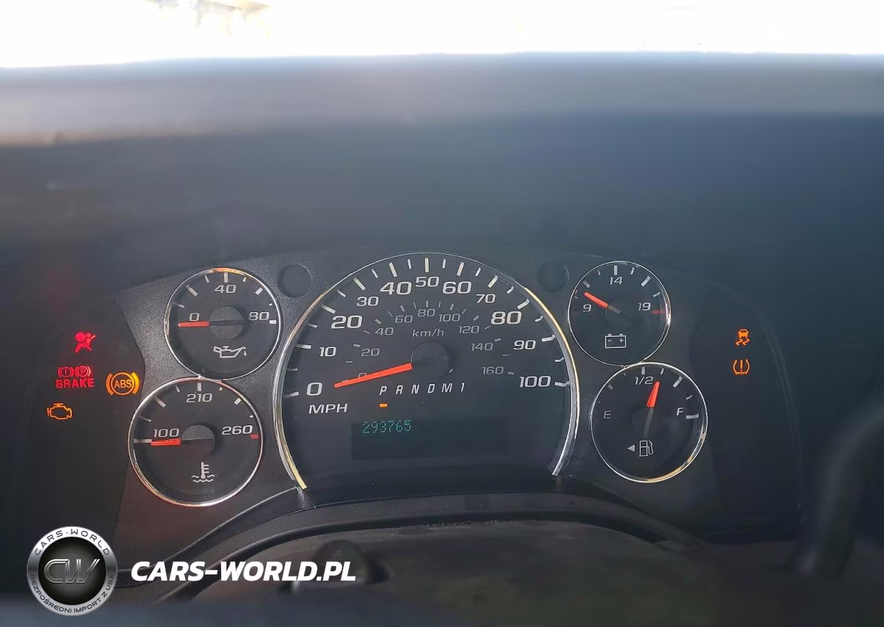 2018 Chevrolet Express Delivery Truck VIN:1GB0GRFP4J1333287 - 9