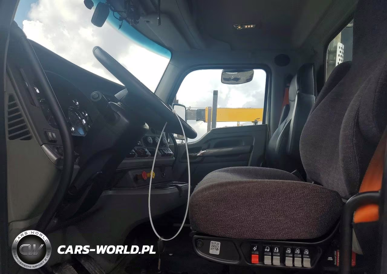 2019 Kenworth Constructi - Semi Truck VIN:1XKYA48XXKJ297076 - 7