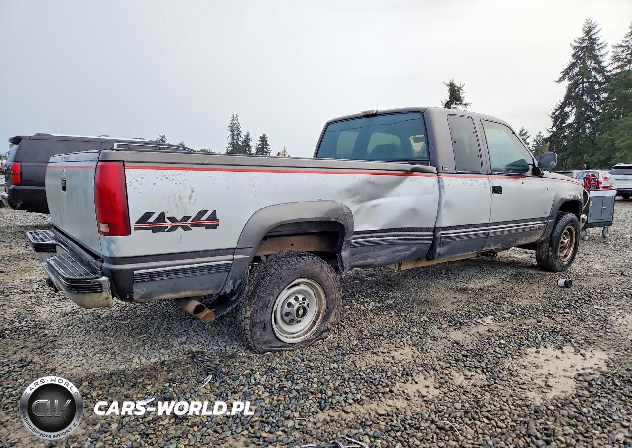 1992 Chevrolet K2500 Silverado VIN:2GCGK29N1N1223761 - 3