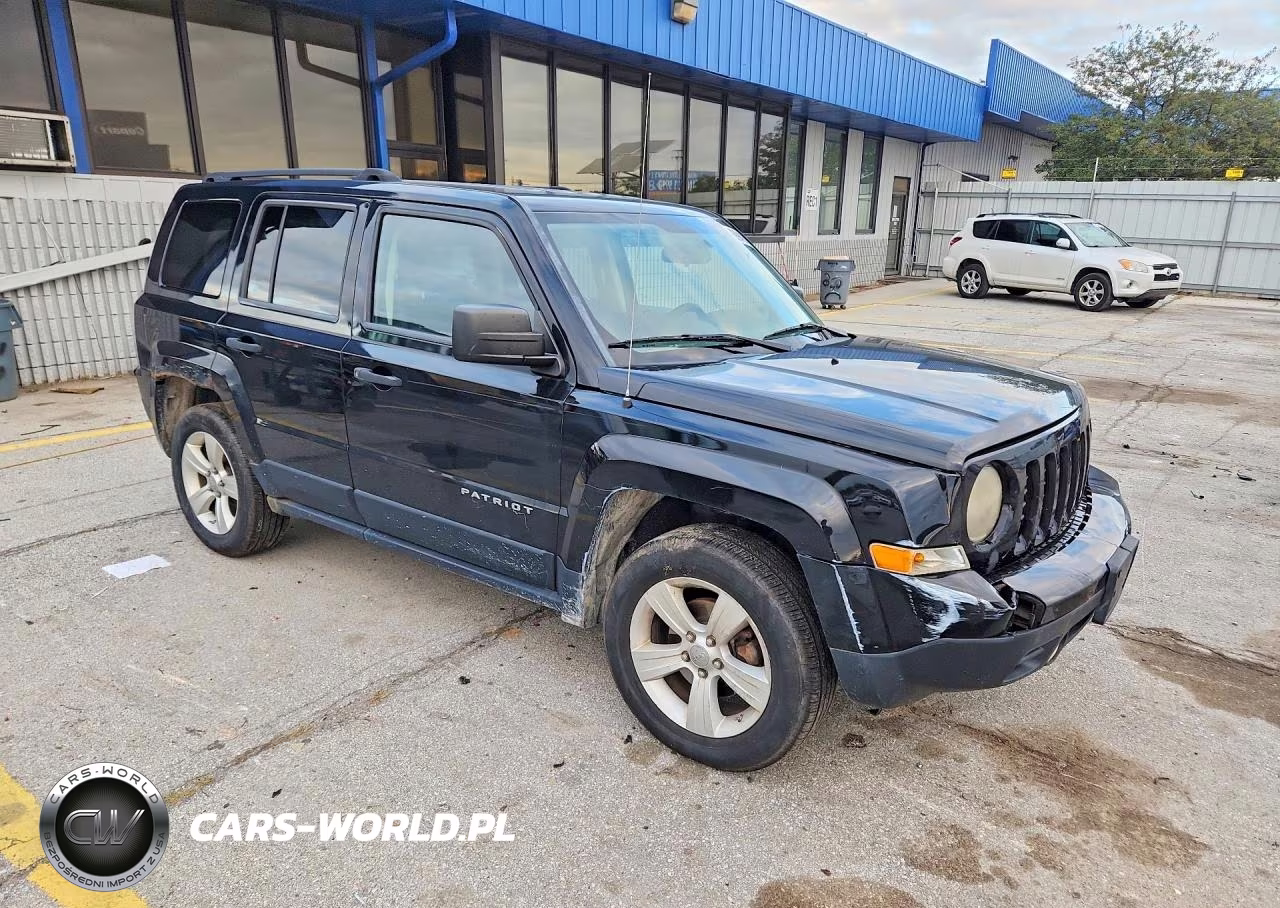 2012 Jeep Patriot Sport VIN:1C4NJRBBXCD577069 - 4