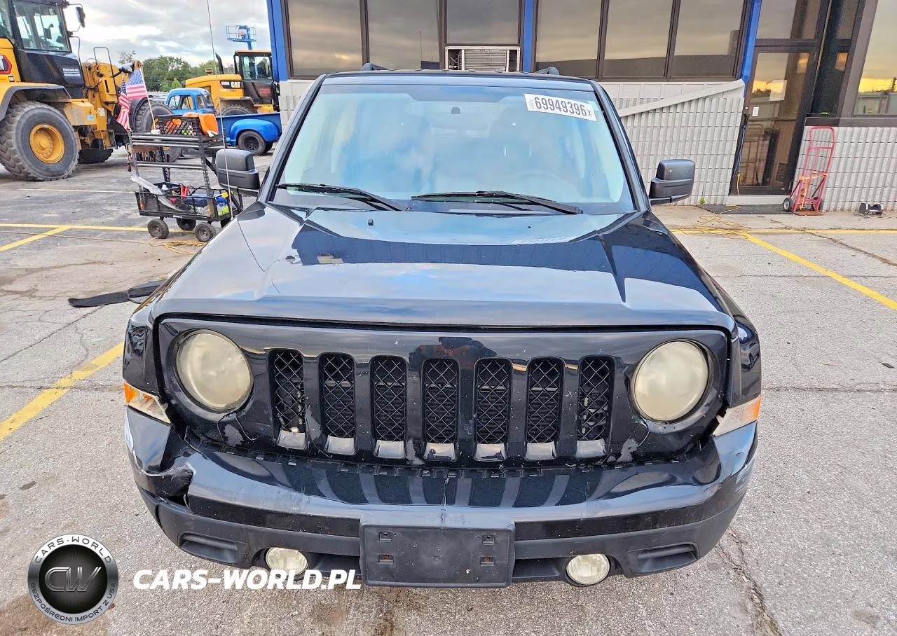 2012 Jeep Patriot Sport VIN:1C4NJRBBXCD577069 - 5