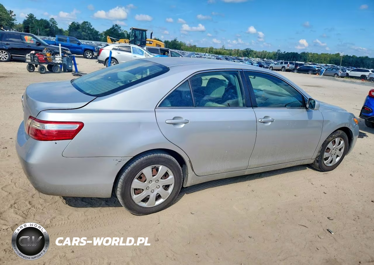 2007 Toyota Camry Ce VIN:4T1BE46K27U729755 - 3