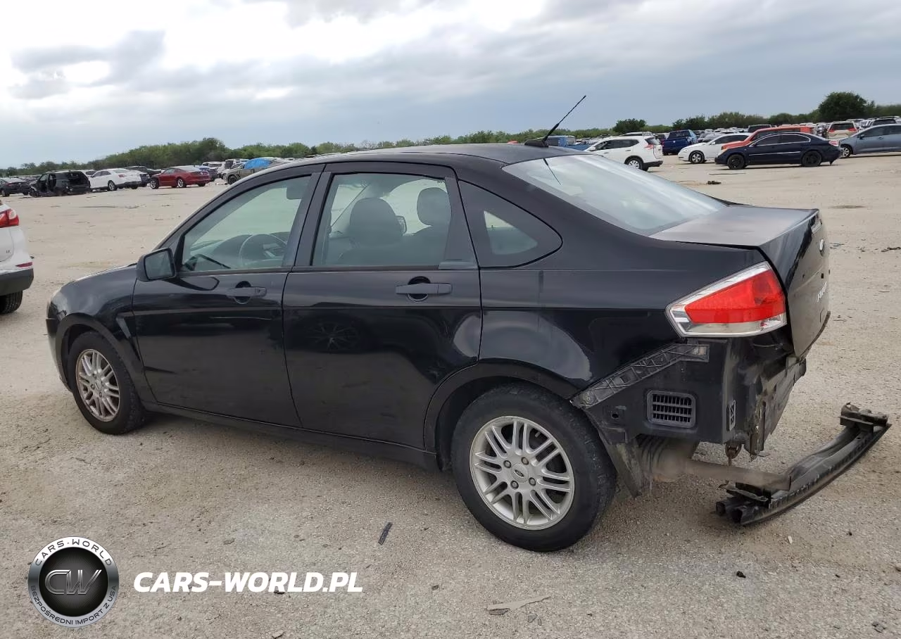 2009 Ford Focus Se VIN:1FAHP35NX9W127035 - 2