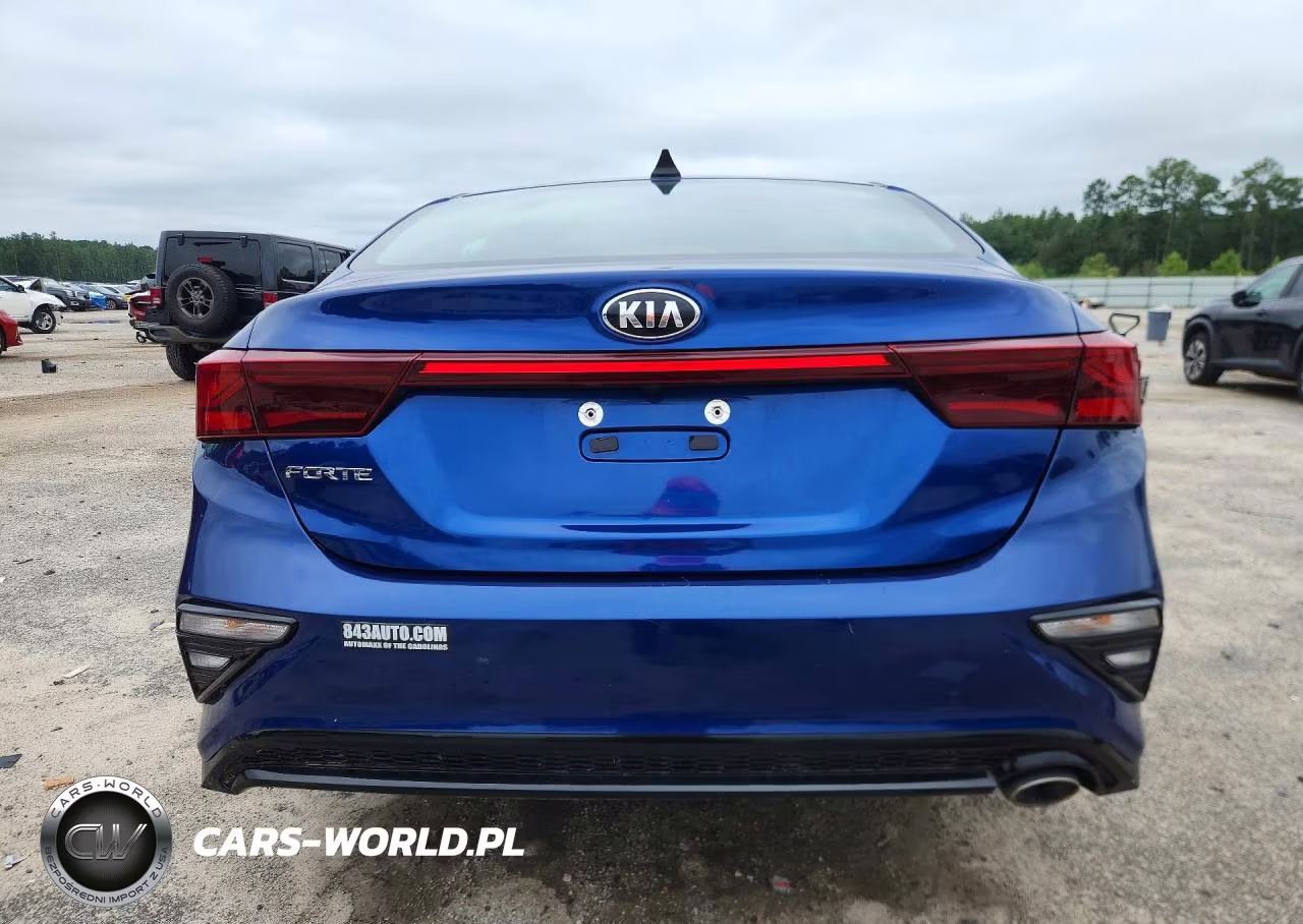 2021 Kia Forte Lxs VIN:3KPF24AD1ME266606 - 6