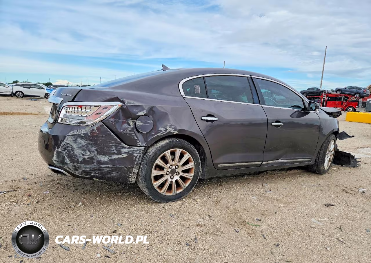 2013 Buick Lacrosse VIN:1G4GC5E36DF266322 - 3