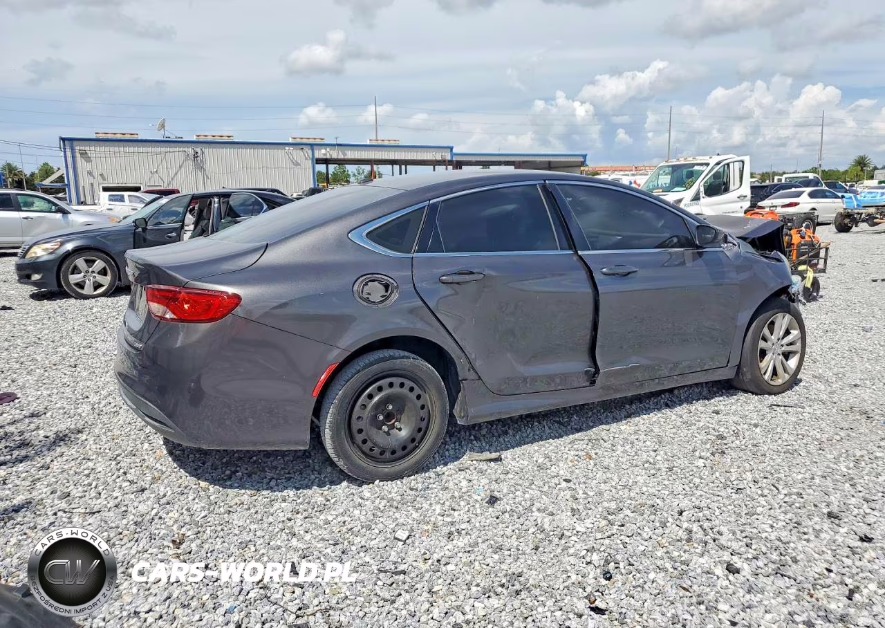 2015 Chrysler 200 Limited VIN:1C3CCCAB3FN637924 - 3