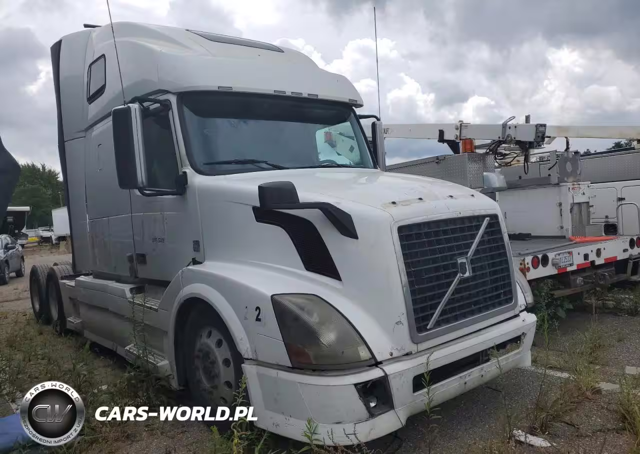 2012 Volvo Vnl Semi Truck