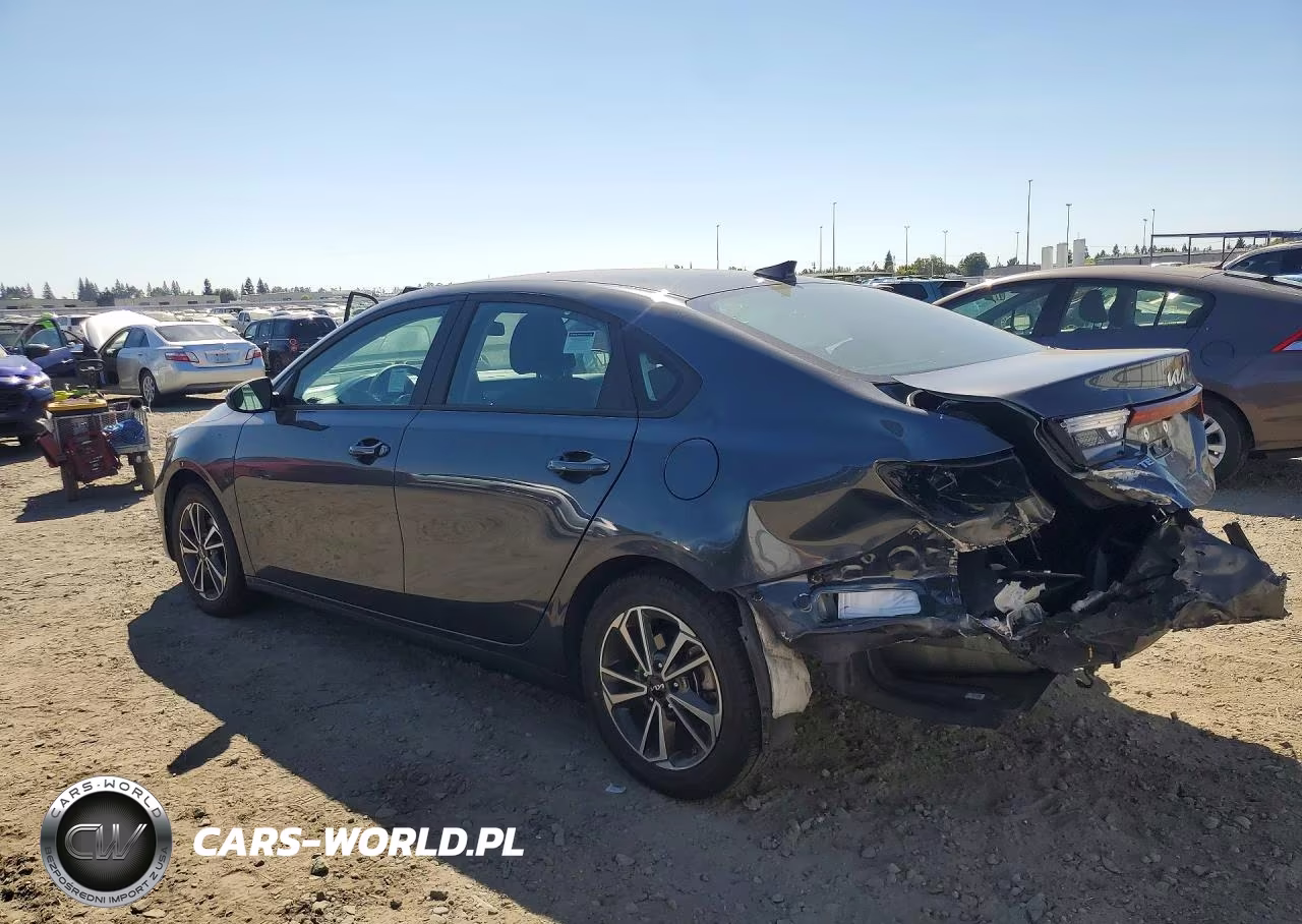 2023 Kia Forte Lxs VIN:3KPF24AD2PE554977 - 2