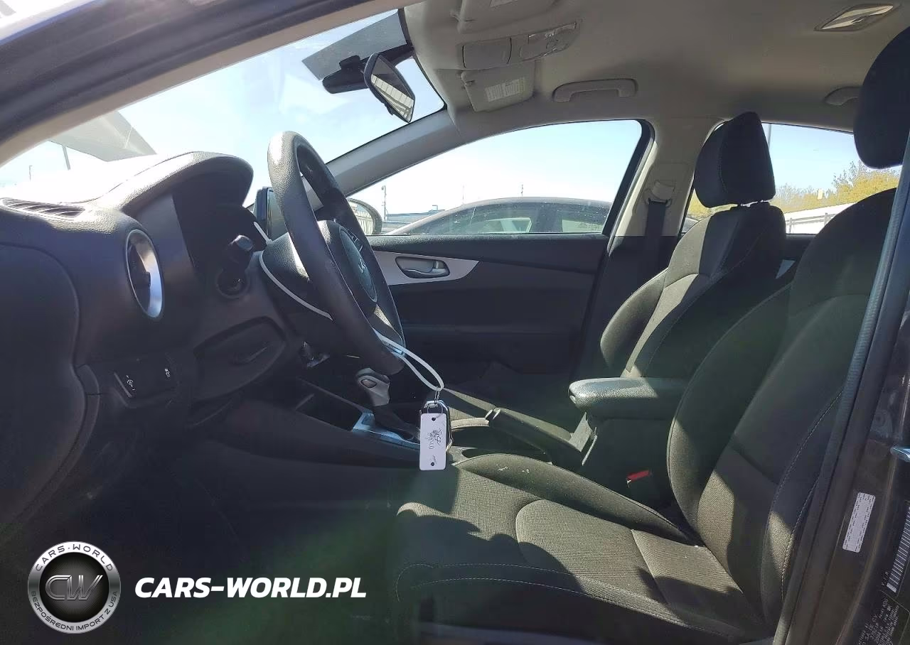 2023 Kia Forte Lxs VIN:3KPF24AD2PE554977 - 7