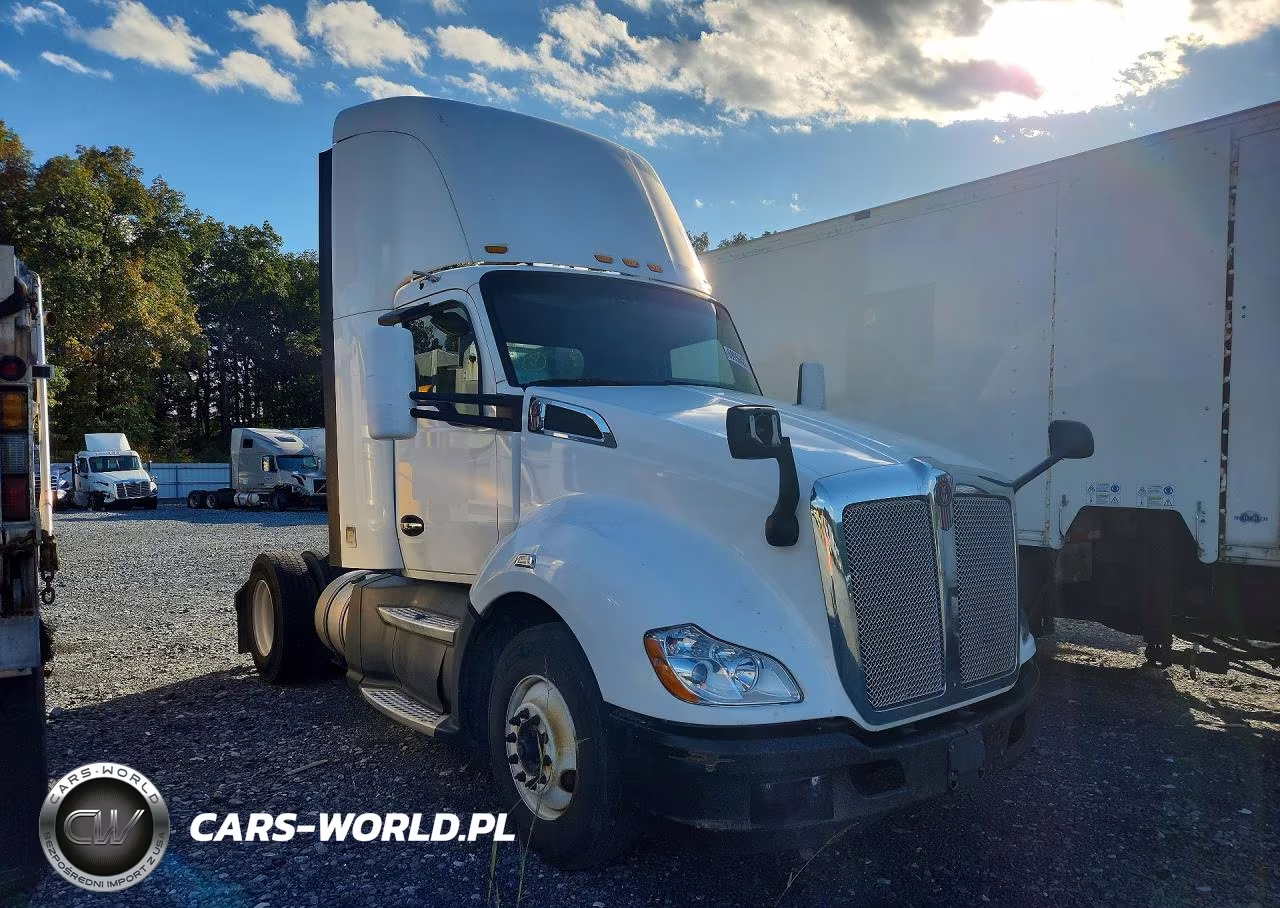 2016 Kenworth Construction T680 Semi Truck VIN:1XKYA48X0GJ496368 - 4