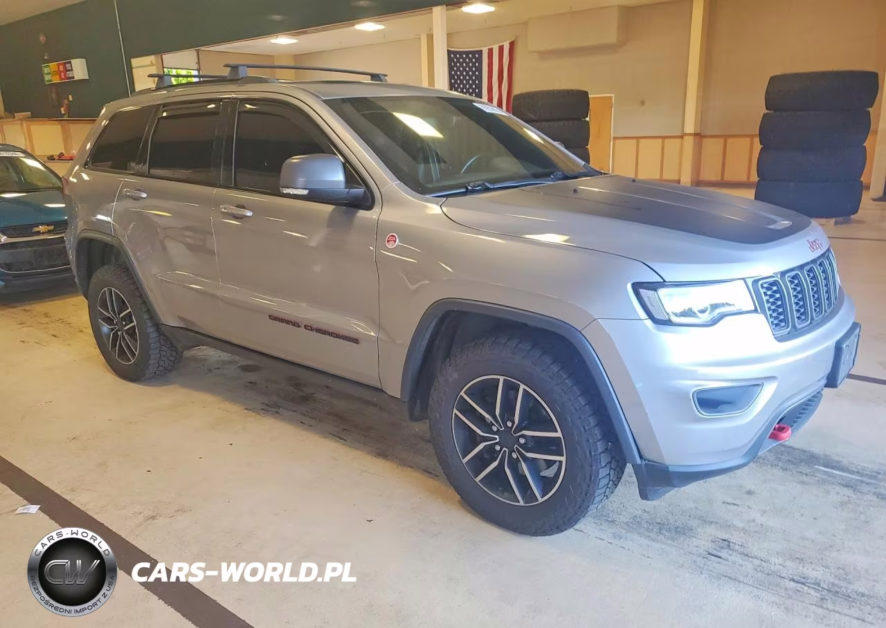 2019 Jeep Grand Cherokee Trailhawk VIN:1C4RJFLG1KC662140 - 4