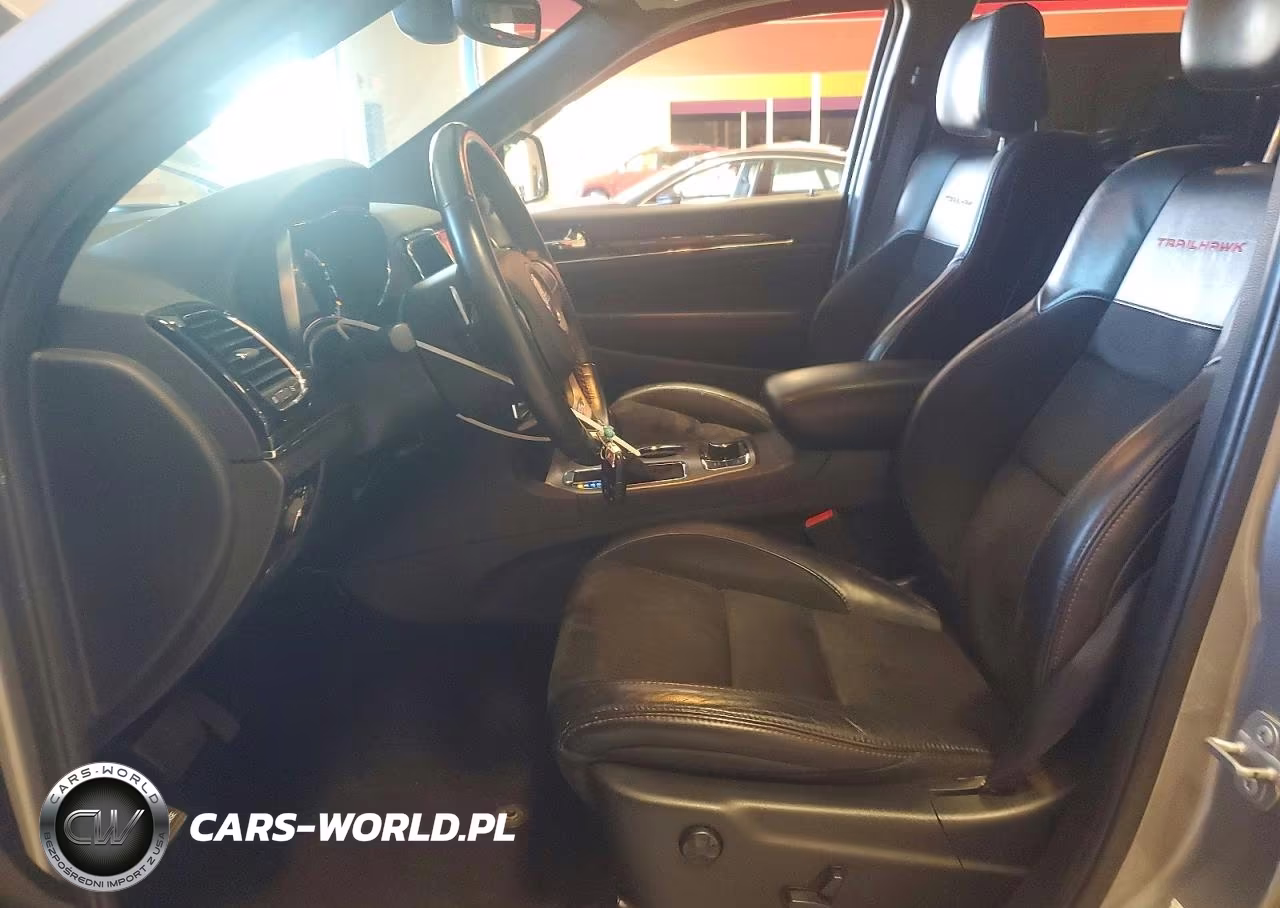2019 Jeep Grand Cherokee Trailhawk VIN:1C4RJFLG1KC662140 - 7