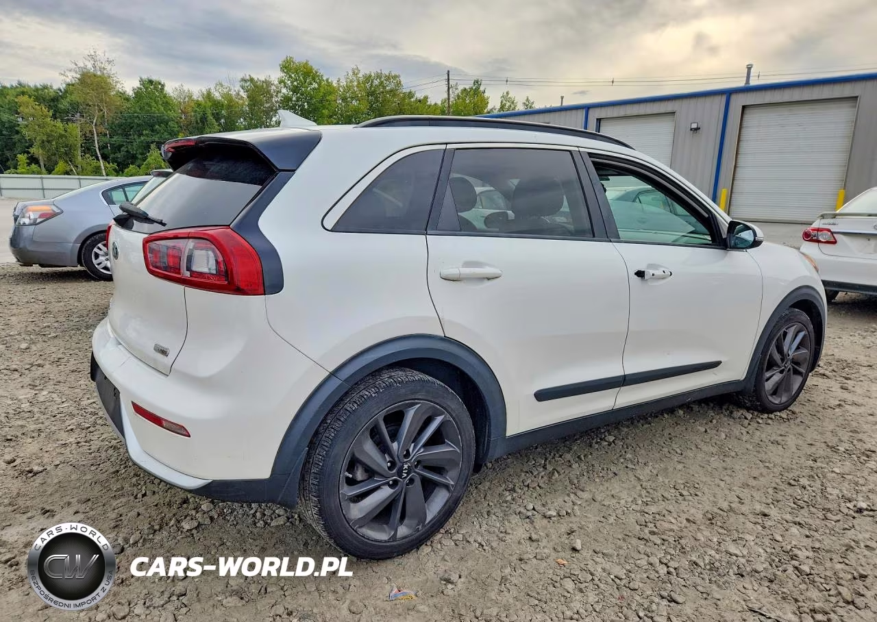 2017 Kia Niro Ex VIN:KNDCC3LC7H5058875 - 3