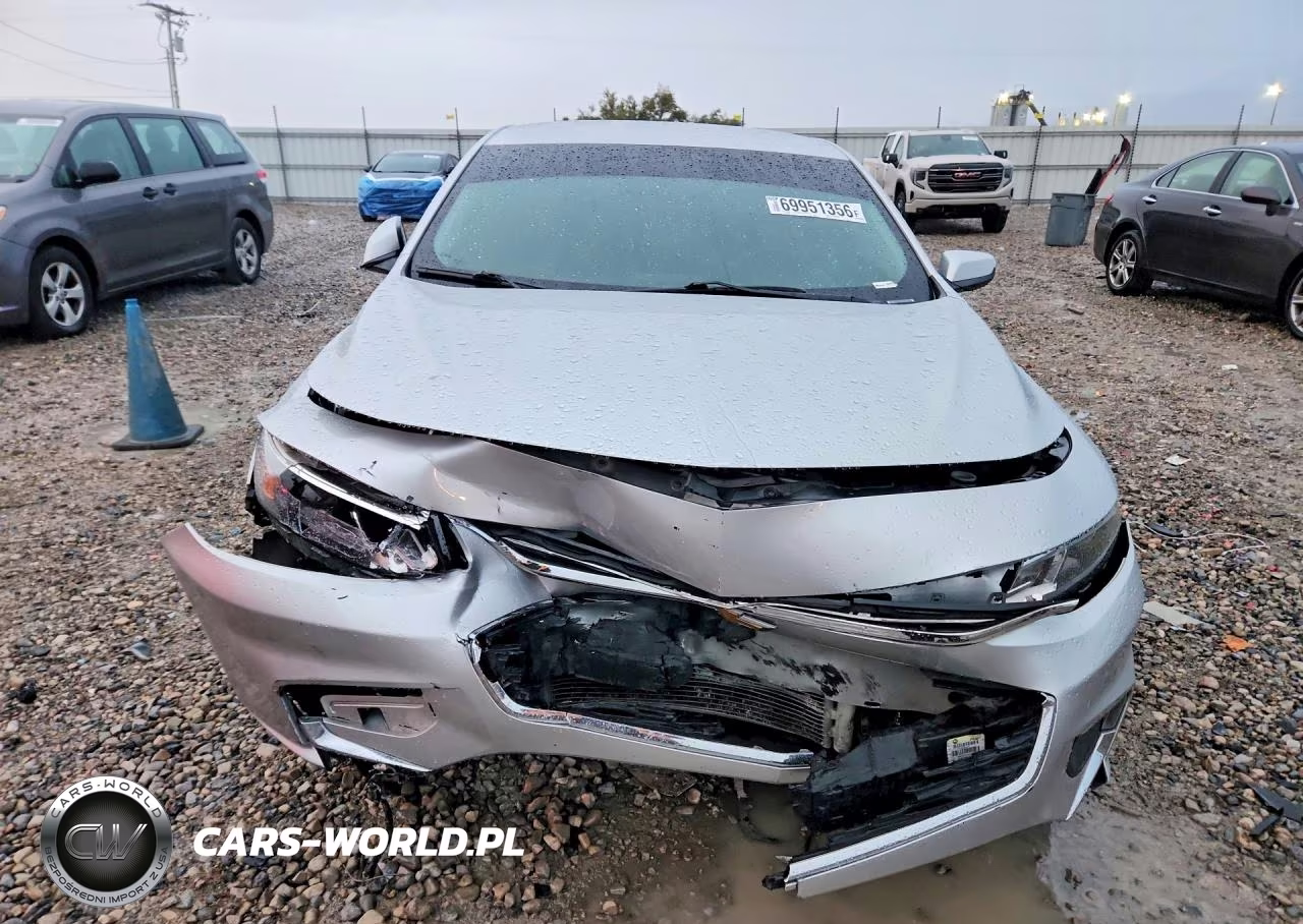 2018 Chevrolet Malibu Lt VIN:1G1ZD5ST1JF179639 - 5