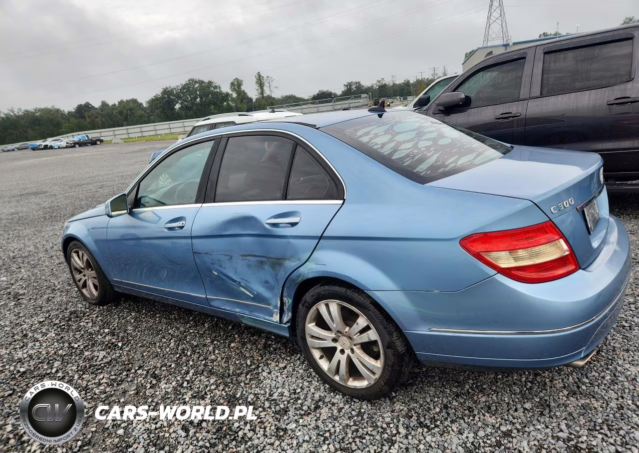 2011 Mercedes-Benz C 300 VIN:WDDGF5EBXBR184260 - 2