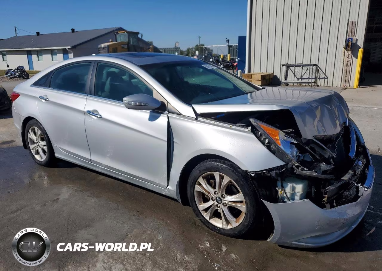 2011 Hyundai Sonata Limited VIN:5NPEC4AC8BH133222 - 4
