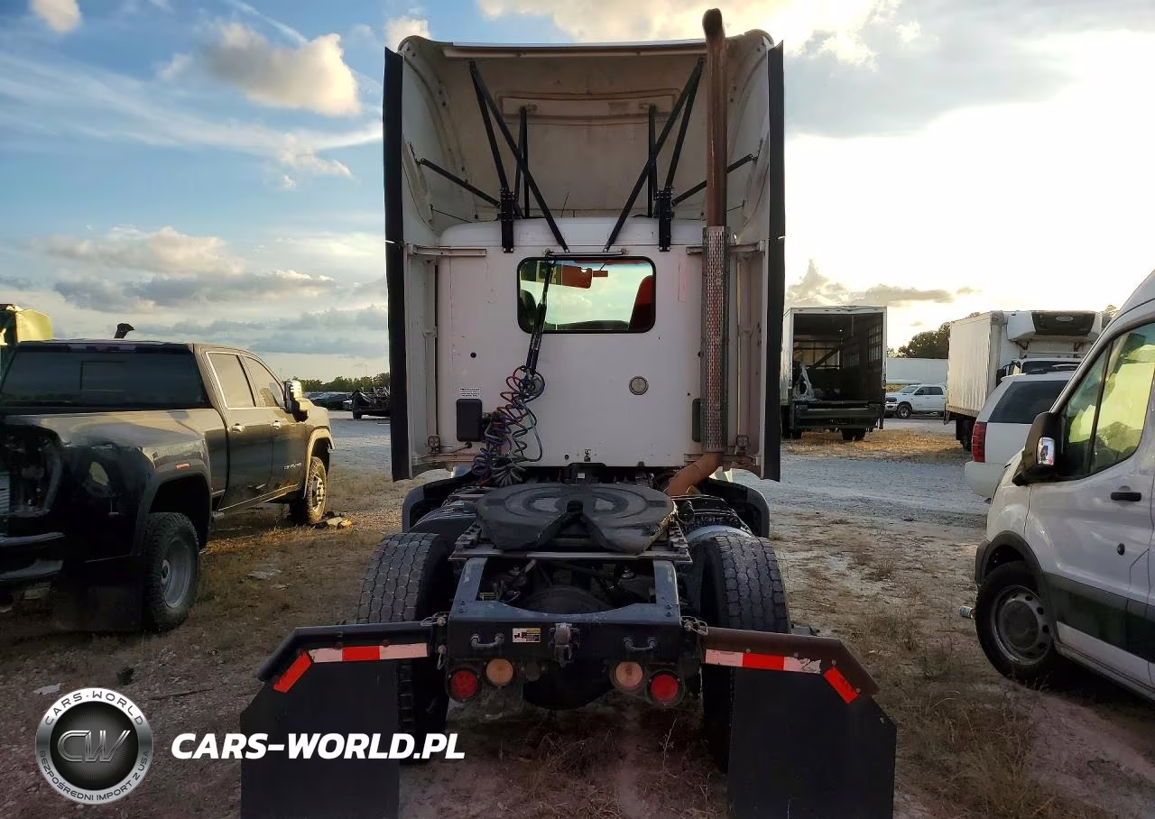 2016 Peterbilt 579 Semi Truck VIN:1XPBA48X2GD339729 - 6
