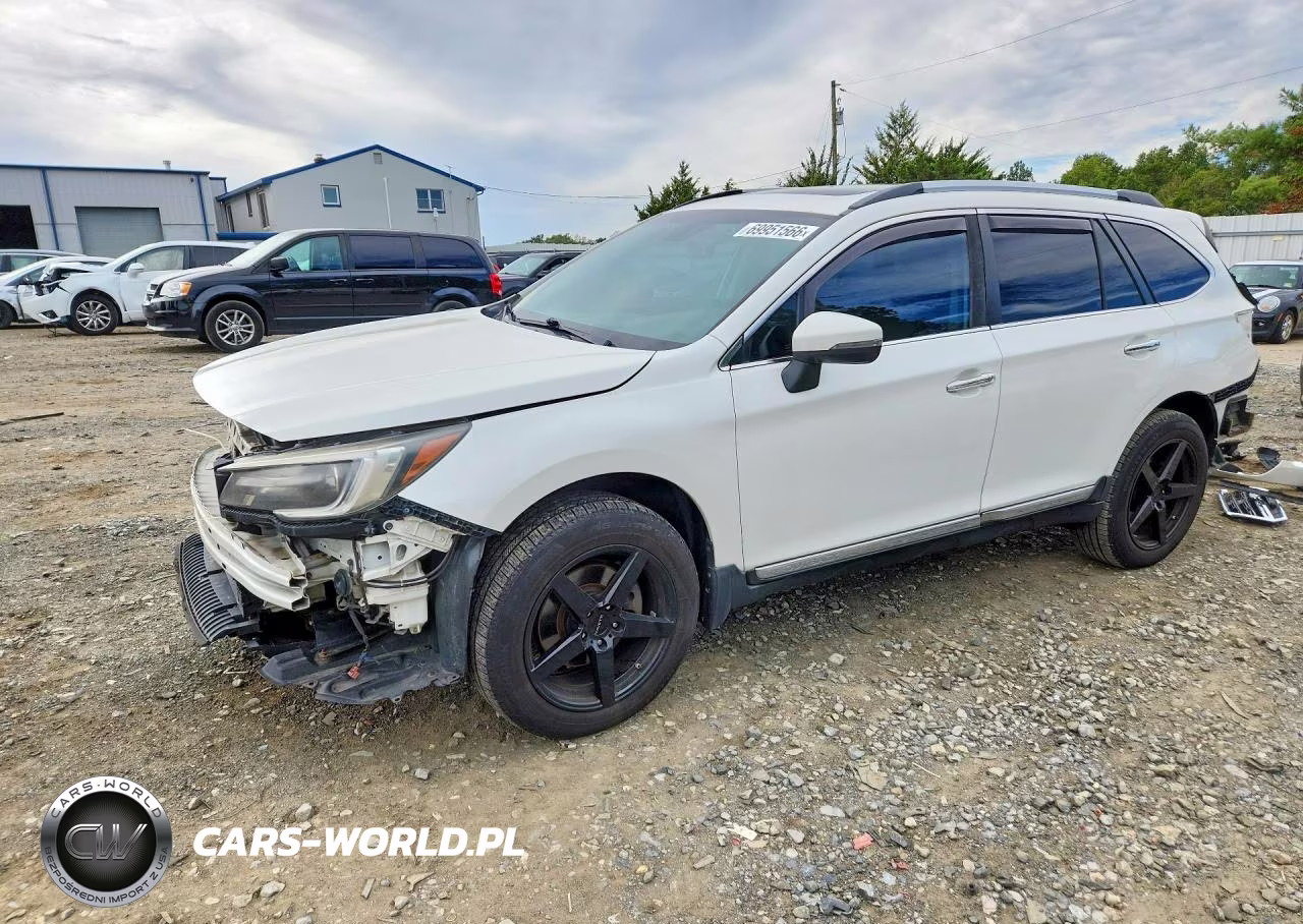 2018 Subaru Outback Touring – zdjęcie 1 z 12