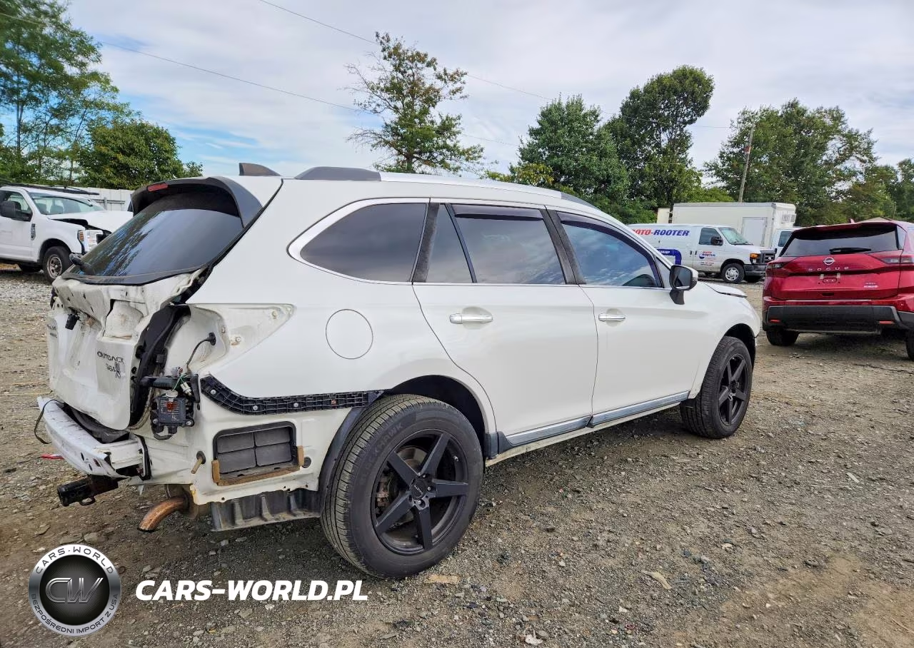 2018 Subaru Outback Touring VIN:4S4BSETC8J3243234 - 3