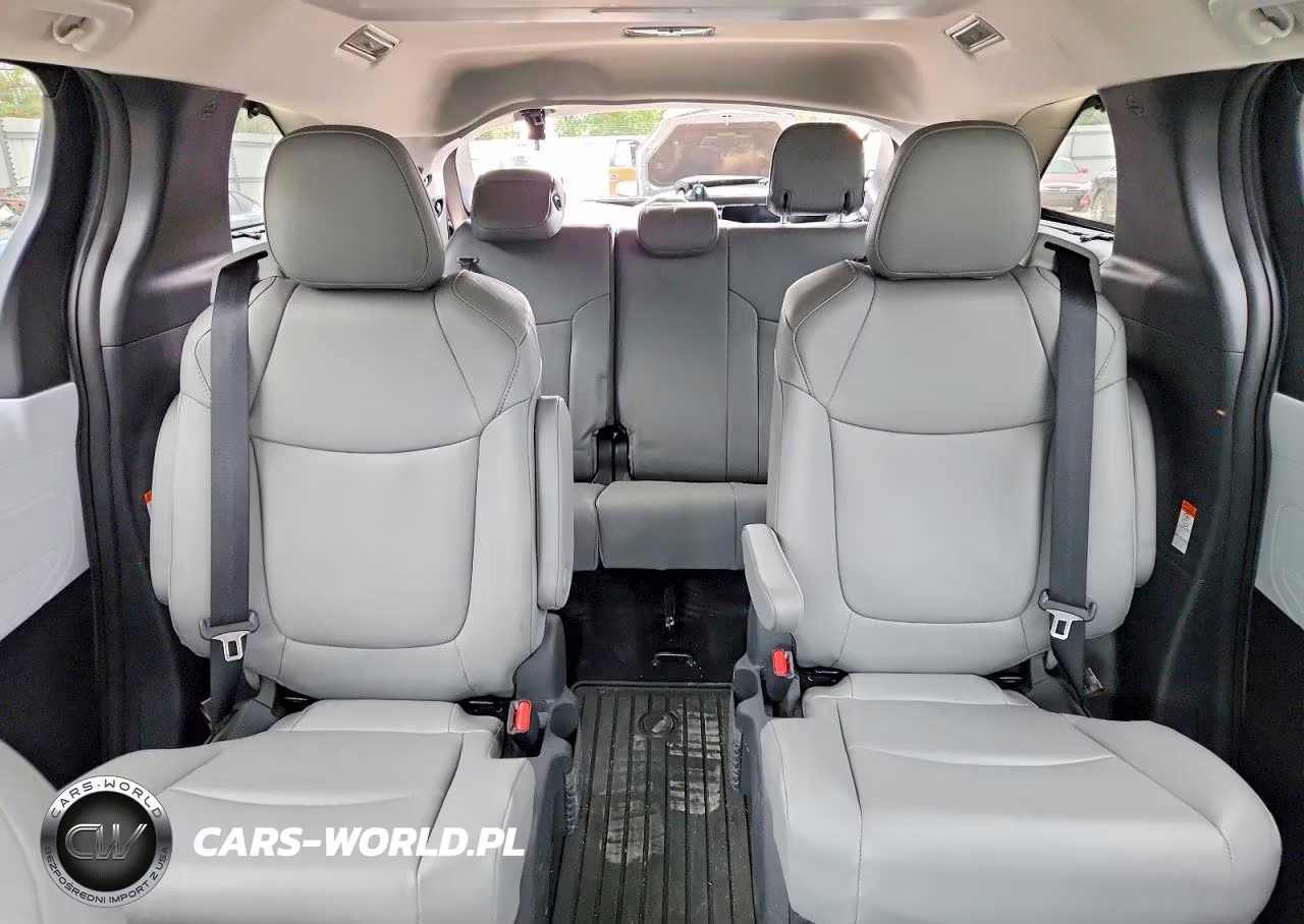 2026 Toyota Sienna Xle 7-Passenger VIN:5TDYSKFC0TS248678 - 10