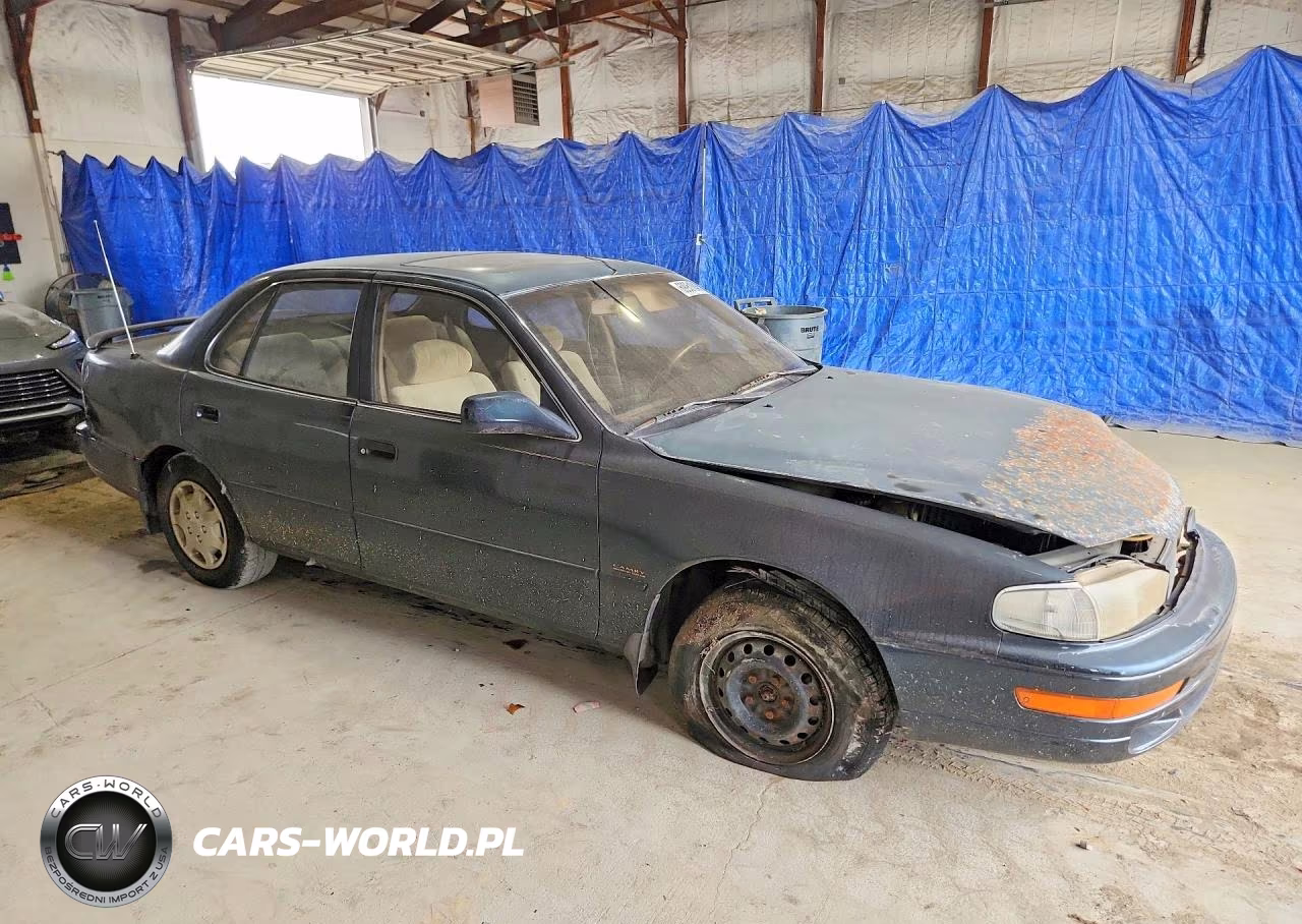 1994 Toyota Camry Le VIN:4T1SK12E8RU437313 - 4