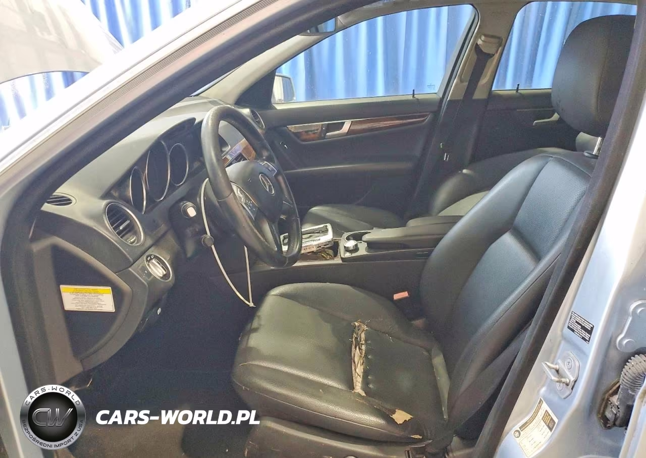 2013 Mercedes-Benz C 250 VIN:WDDGF4HB3DR272558 - 7